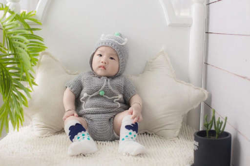 保亭八零甜妻萌宝宝