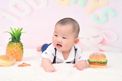 保亭两岁宝宝晚上哭